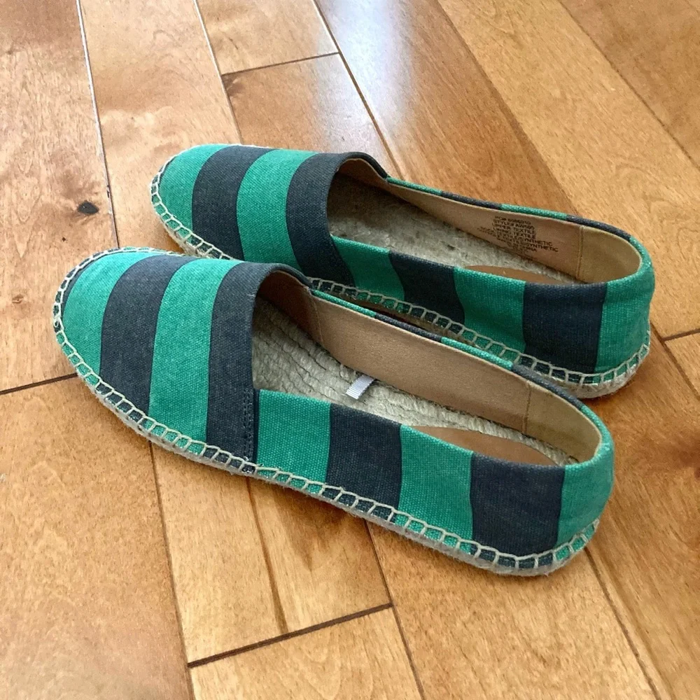 NWOT J.Crew STRIPED CANVAS SLIP-ON ESPADRILLES Green Stripe Size 8.5